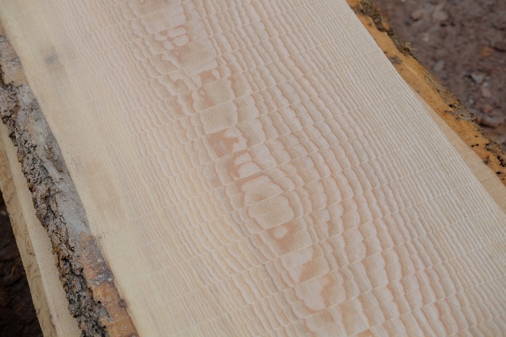 Ash Lumber ABC - Unedged (27x150upx2000up)